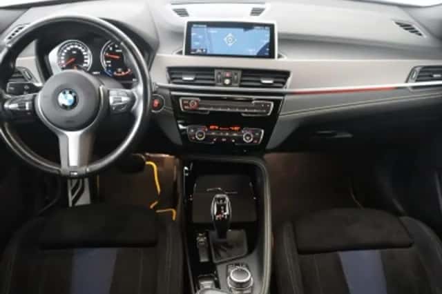 BMW X2 (2020) thumbnail 3