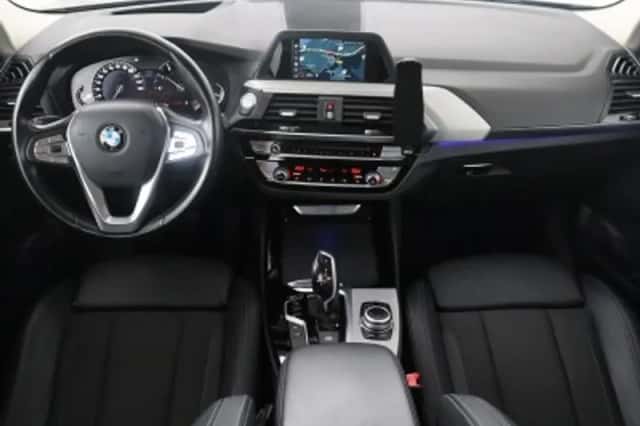 BMW X3 (2019) thumbnail 3