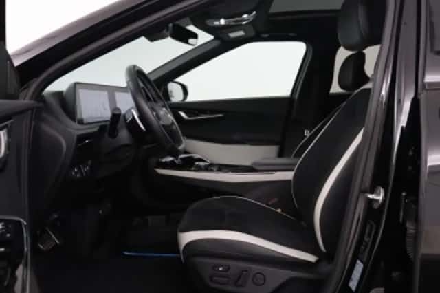 Kia EV6 (2022) thumbnail 4