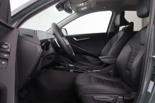 Kia Niro (2024) thumbnail 3