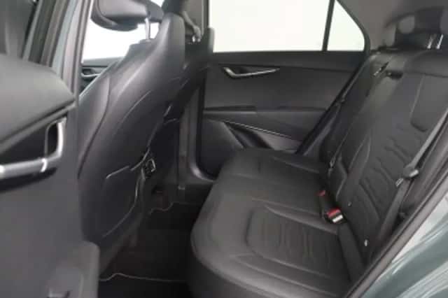 Kia Niro (2024) thumbnail 5