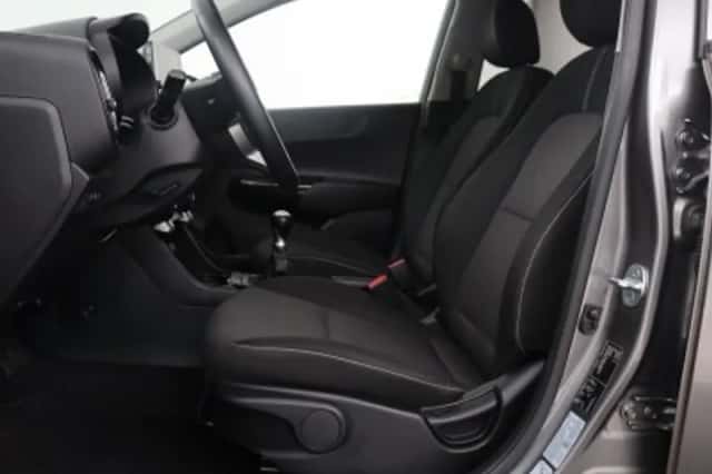 Kia Picanto (2021) thumbnail 4