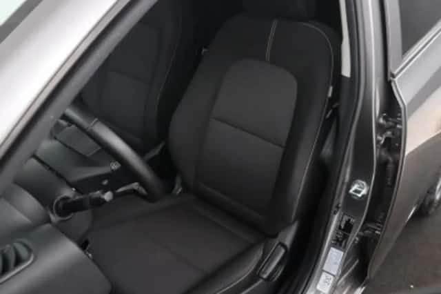 Kia Picanto (2021) thumbnail 5