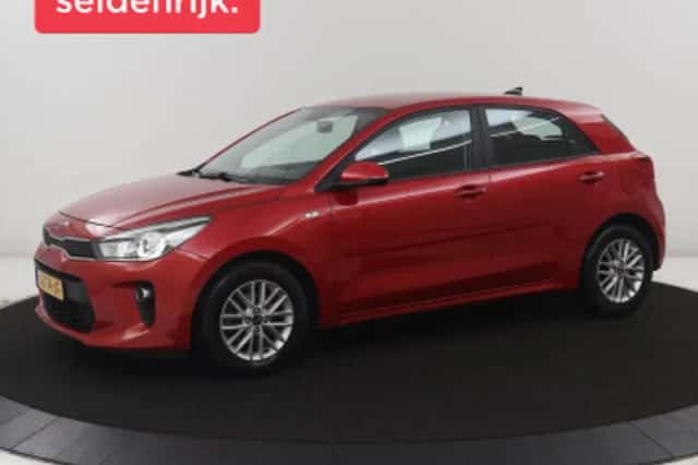 Kia Rio (2019) thumbnail 1