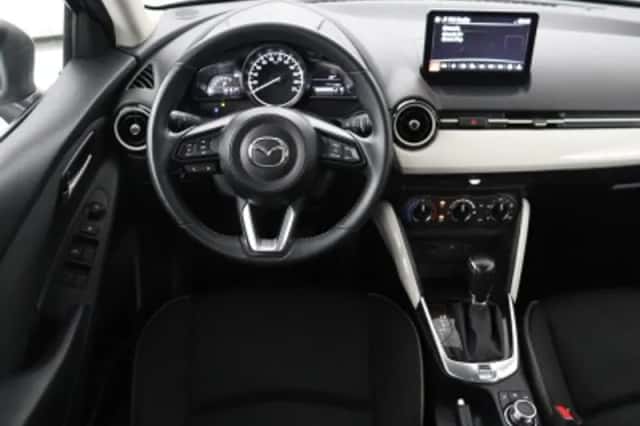 Mazda 2 (2023) thumbnail 3