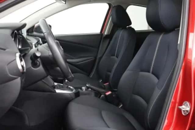 Mazda 2 (2021) thumbnail 5