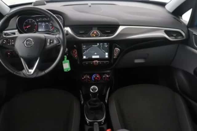 Opel Corsa (2017) thumbnail 3