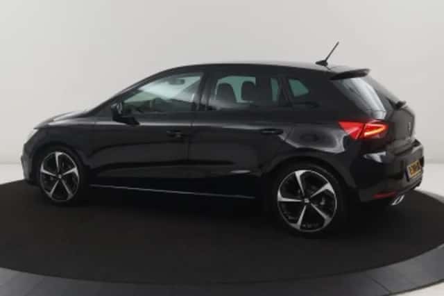 SEAT Ibiza (2023) thumbnail 2