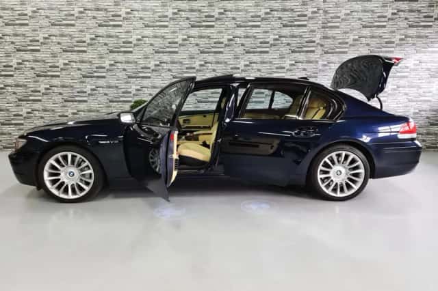 BMW 7-Serie (2006) thumbnail 4