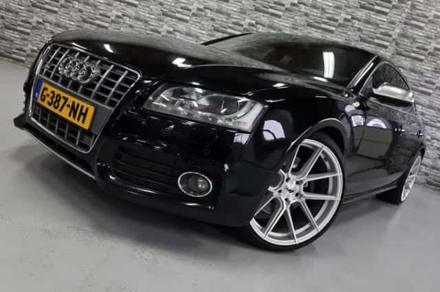 Audi S5 (2011) thumbnail 1