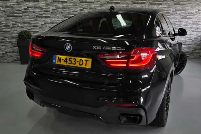 BMW X6 (2016) thumbnail 6