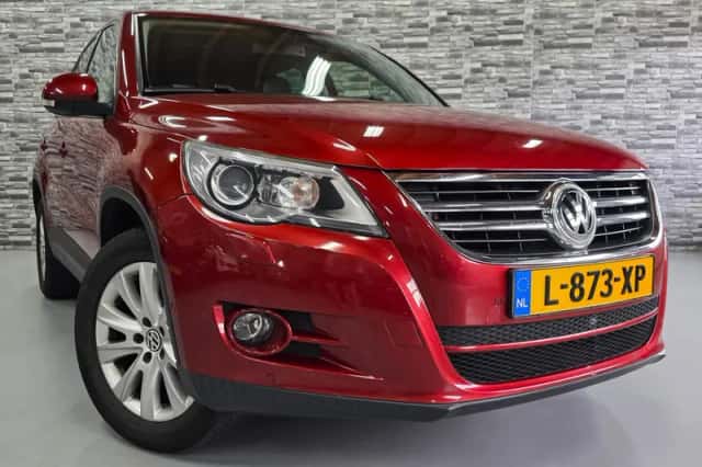Volkswagen Tiguan (2008) thumbnail 5