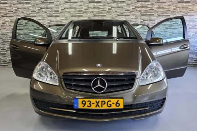Mercedes-Benz A-Klasse (2012) thumbnail 5