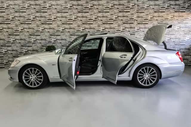 Mercedes-Benz S-Klasse (2010) thumbnail 4