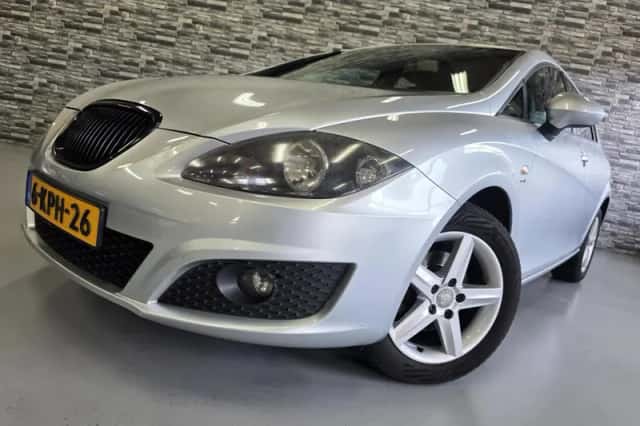 SEAT Leon (2011) thumbnail 1