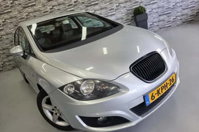 SEAT Leon (2011) thumbnail 5