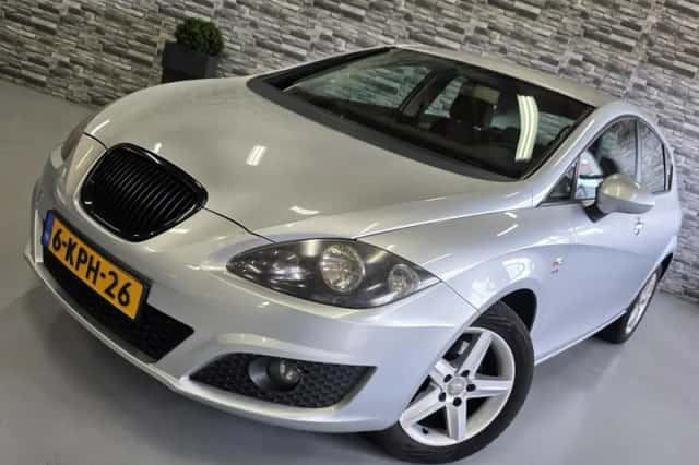 SEAT Leon (2011) thumbnail 6