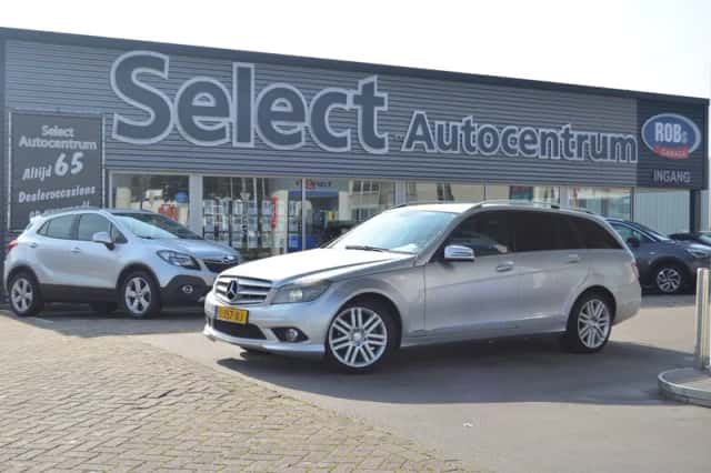 Mercedes-Benz C-Klasse (2009) thumbnail 3