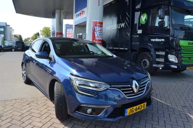 Renault Mégane (2016) thumbnail 5