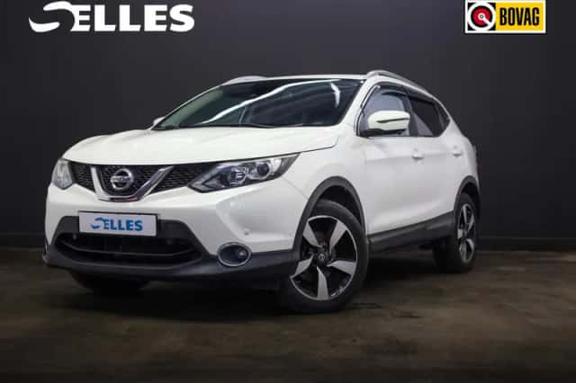 Nissan Qashqai (2015) thumbnail 1