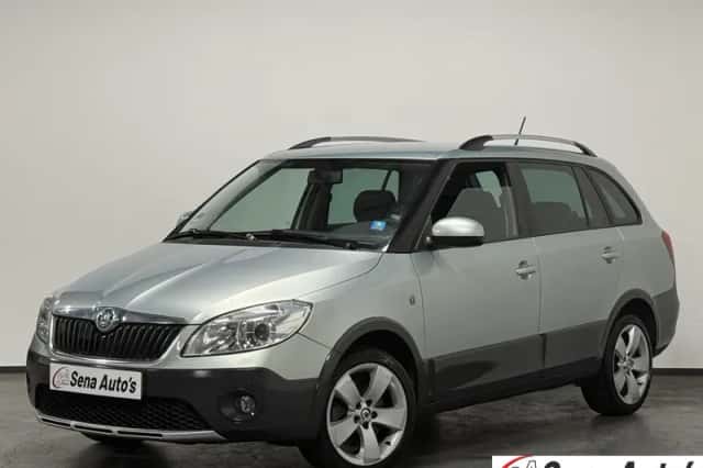 Škoda Fabia (2012) thumbnail 1