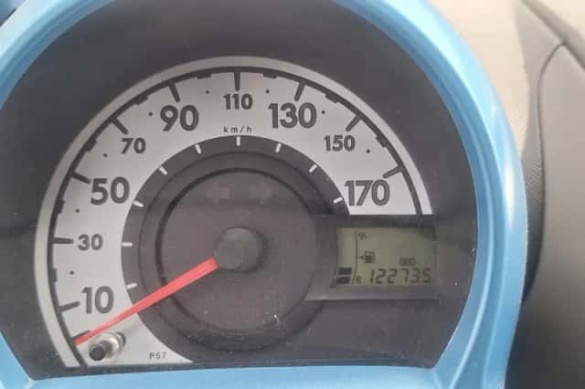 Peugeot 107 (2008) thumbnail 5