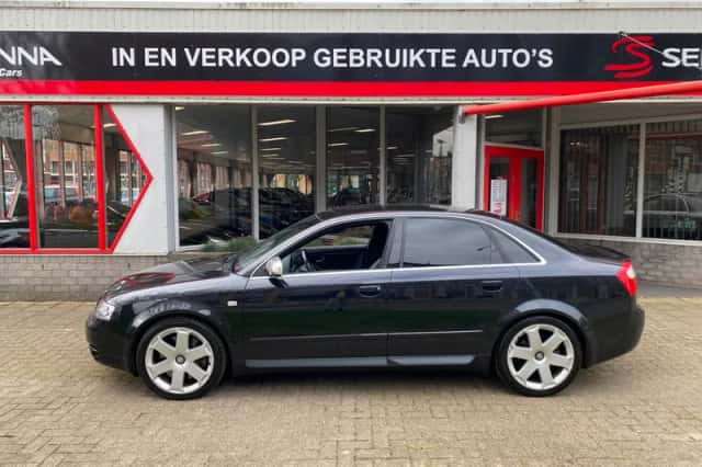 Audi S4 (2004) thumbnail 1