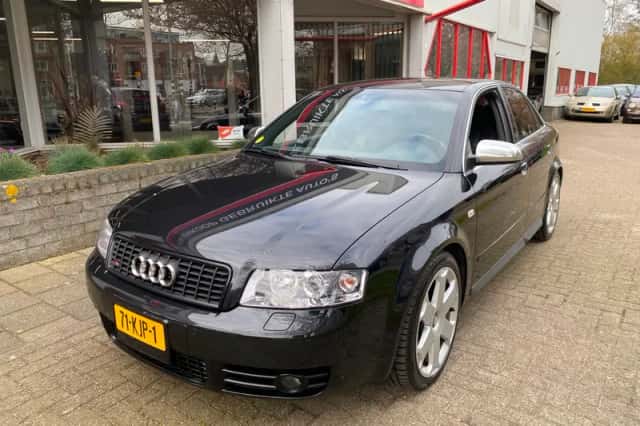 Audi S4 (2004) thumbnail 3