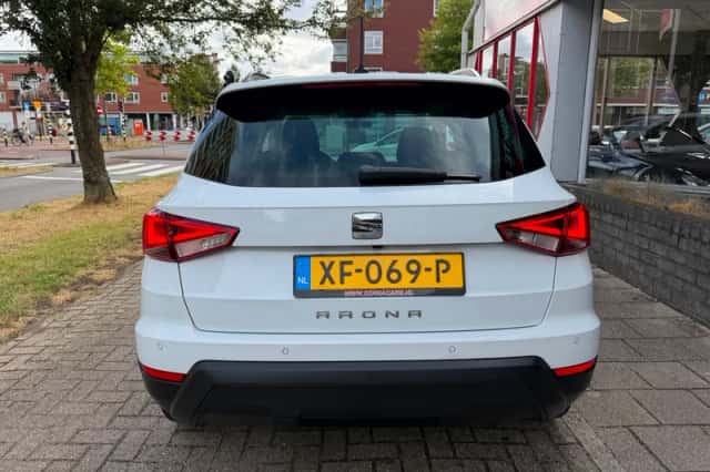 SEAT Arona (2019) thumbnail 5