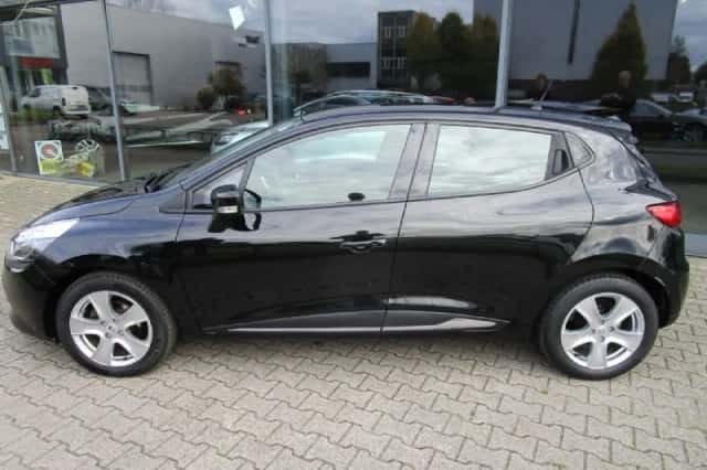 Renault Clio (2014) thumbnail 3