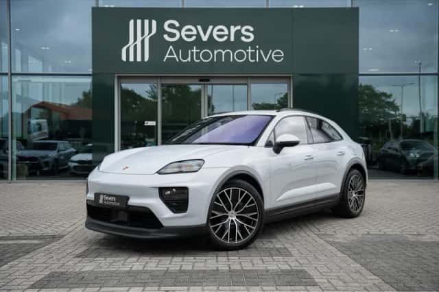 Porsche Macan (2025) thumbnail 1