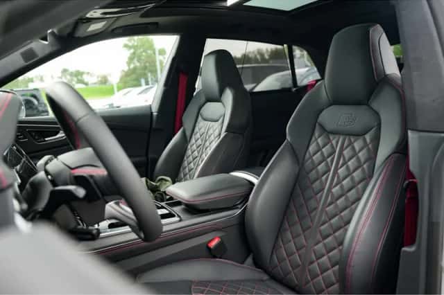 Audi Q8 (2025) thumbnail 6