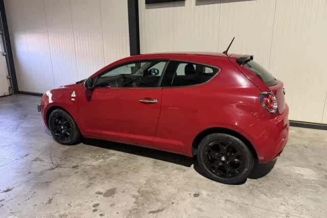 Alfa Romeo MiTo (2012) thumbnail 2
