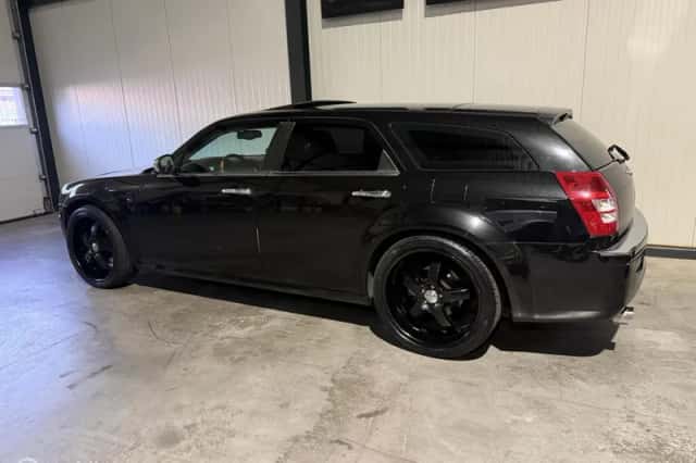 Chrysler 300C (2007) thumbnail 4
