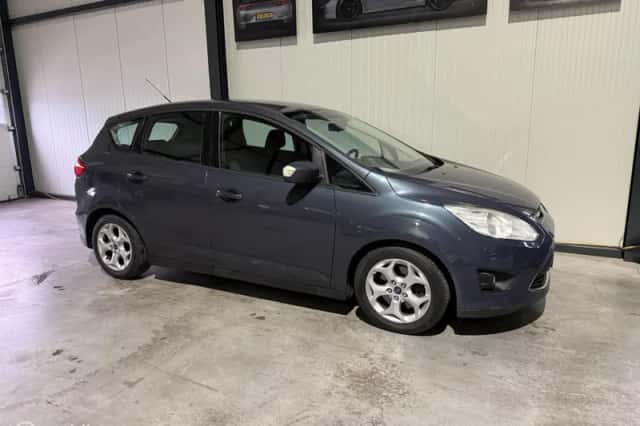 Ford C-Max (2012) thumbnail 2