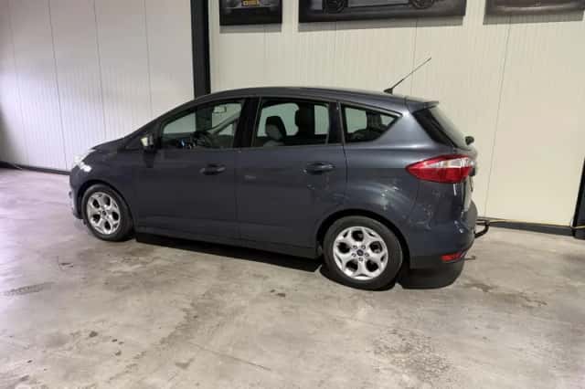 Ford C-Max (2012) thumbnail 4