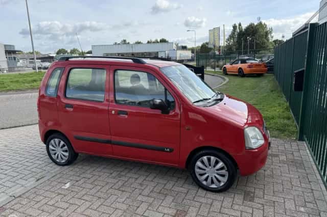 Suzuki Wagon R+ (2003) thumbnail 2