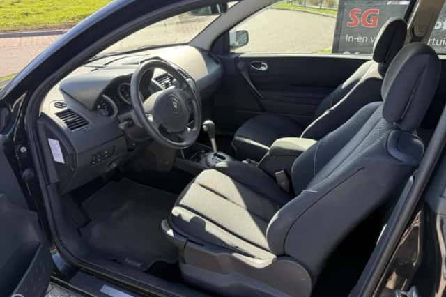 Renault Mégane (2006) thumbnail 5