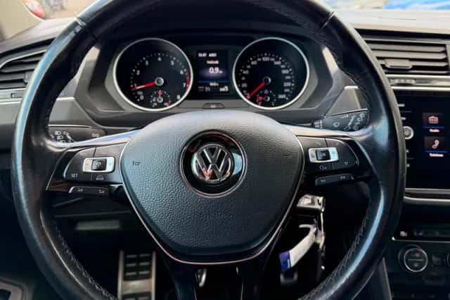 Volkswagen Tiguan (2017) thumbnail 4