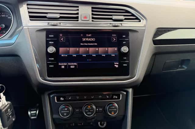 Volkswagen Tiguan (2017) thumbnail 6