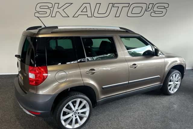 Škoda Yeti (2012) thumbnail 6