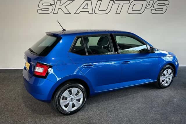 Škoda Fabia (2017) thumbnail 3