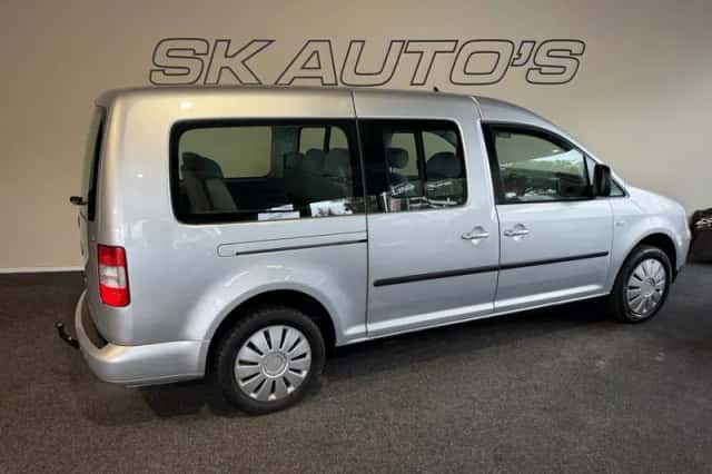 Volkswagen Caddy (2008) thumbnail 3