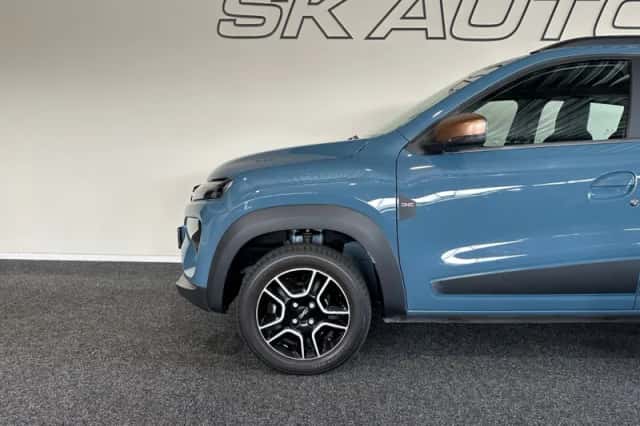 Dacia Spring (2024) thumbnail 5