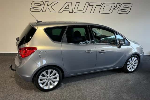 Opel Meriva (2014) thumbnail 3