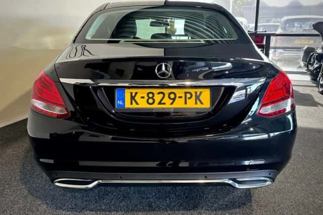 Mercedes-Benz C-Klasse (2016) thumbnail 4