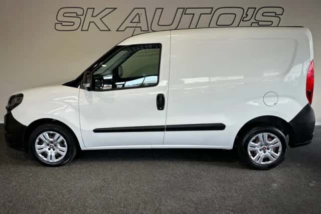 Fiat Doblò Cargo (2018) thumbnail 6