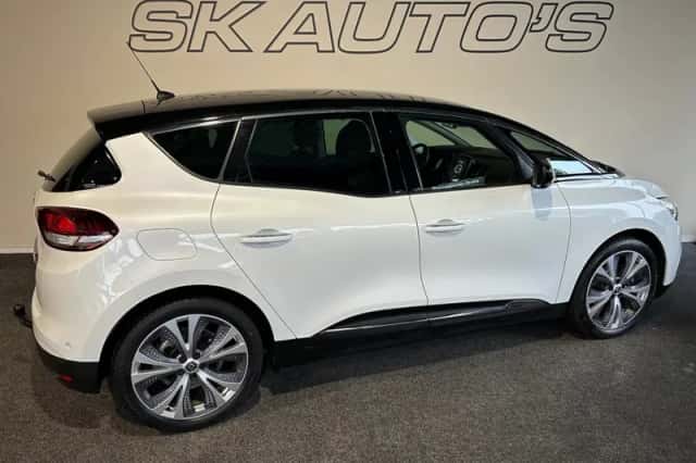 Renault Scénic (2018) thumbnail 3