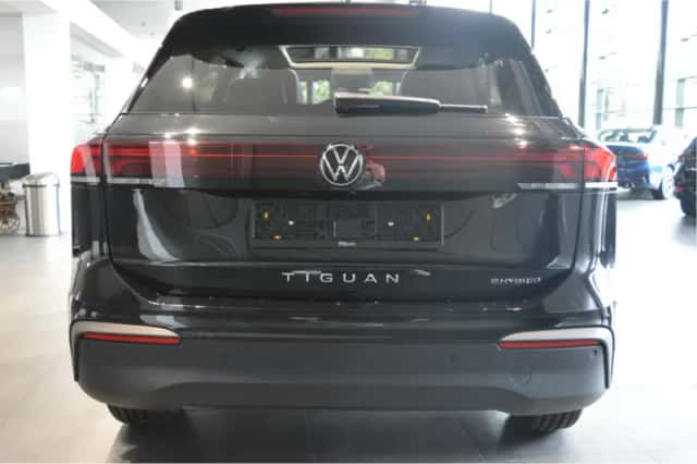 Volkswagen Tiguan (2026) thumbnail 5