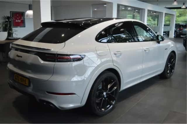 Porsche Cayenne Coupé (2019) thumbnail 5